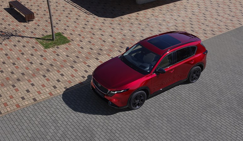 【新型CX-5風フェイス】マツダ時期「CX-3」を予想！ 薄型グリル＆ロータリーPHEV採用で大胆刷新の可能性