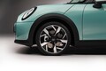 約10年ぶりとなる全面改良モデル｢MINIクーパー3ドア｣誕生！ MINI初となる電気自動車をラインアップ
