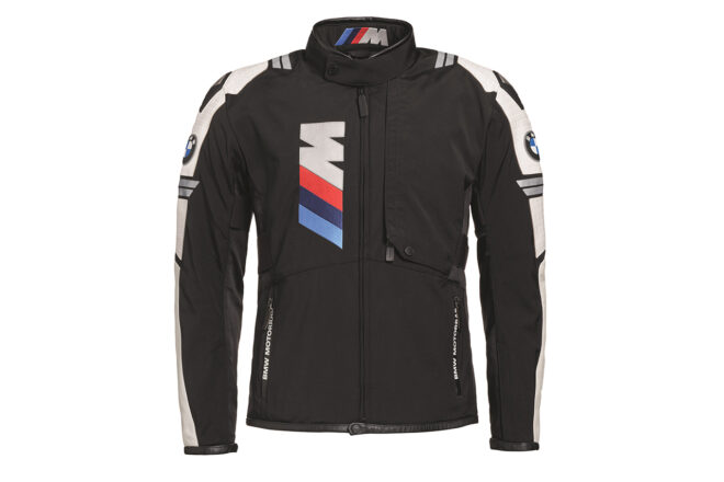 BMWモトラッド、快適なサマーツーリングをサポートする新作