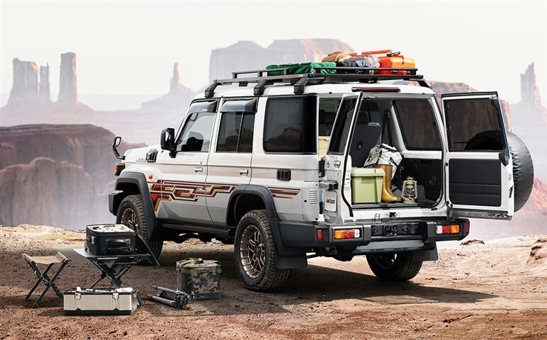 日本の宝！ 本格オフローダー「ランクル3兄弟」それぞれどんなユーザー向け？