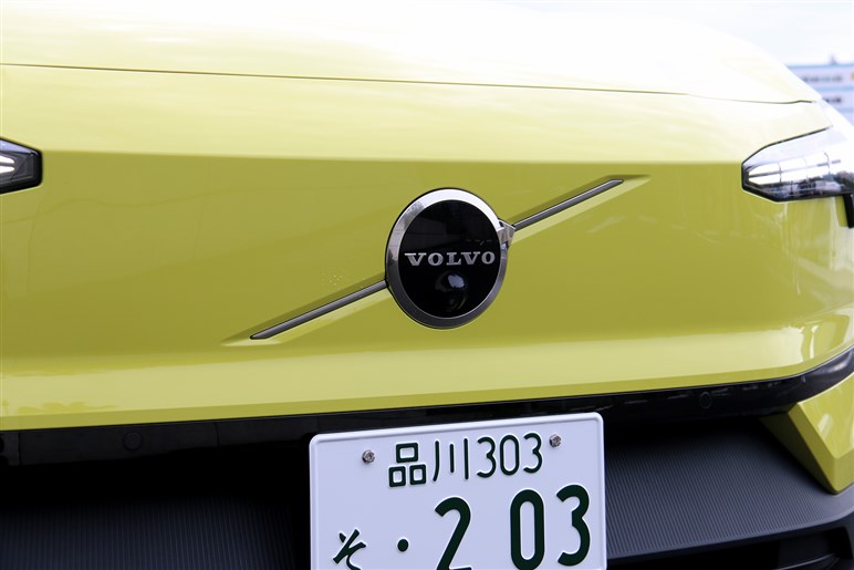 【試乗】日本市場を意識した“ボルボ EX30”はモデル3やサクラに次ぐヒットモデルになるか!?