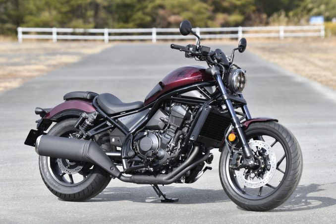 実車公開 新型 レブル1100 はクルーザーじゃなくてスポーツバイク ホンダ21新車ニュース Honda Rebel 1100 前編 Webオートバイ 自動車情報サイト 新車 中古車 Carview