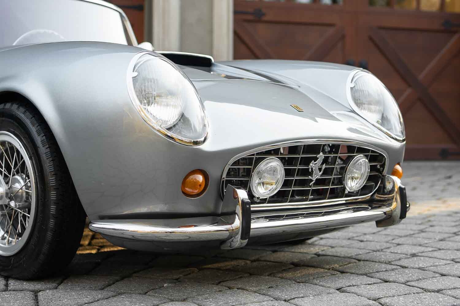 フェラーリ「250GT スパイダー」が410万円!? 110ccエンジン搭載のジュニアカーとすれば……