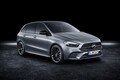 新型メルセデスBクラスが世界初披露 3代目のスタイルはよりスポーティに