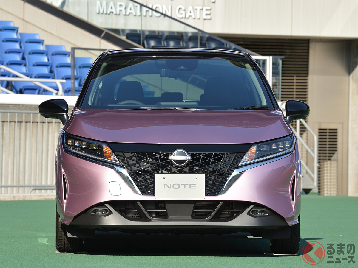 最強小型車はどれ 新型 ノート 先発 ヤリス フィット と異なる魅力とは くるまのニュース 自動車情報サイト 新車 中古車 Carview