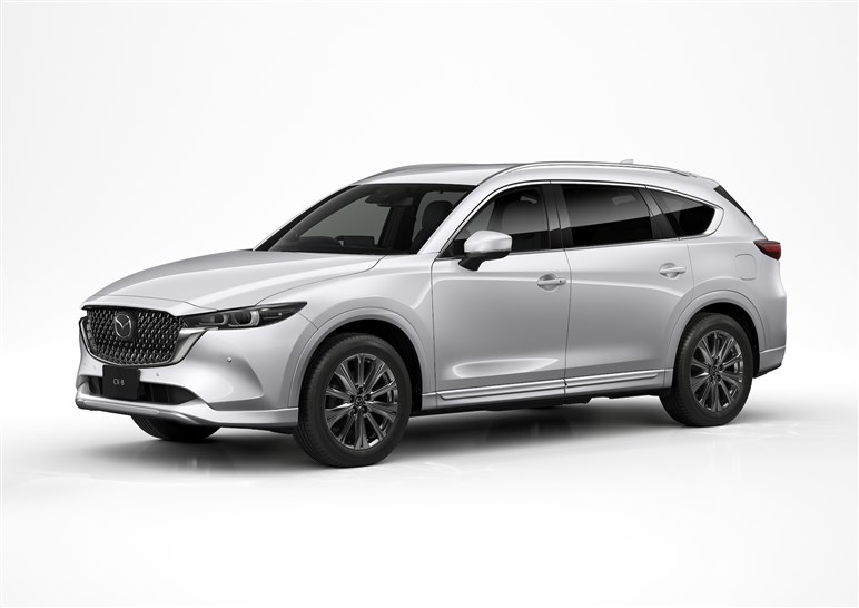 サイズ拡大で取り回しは？ 乗り心地改善？ マツダの新型SUV「CX-80」のギモンを開発陣に聞いてみた