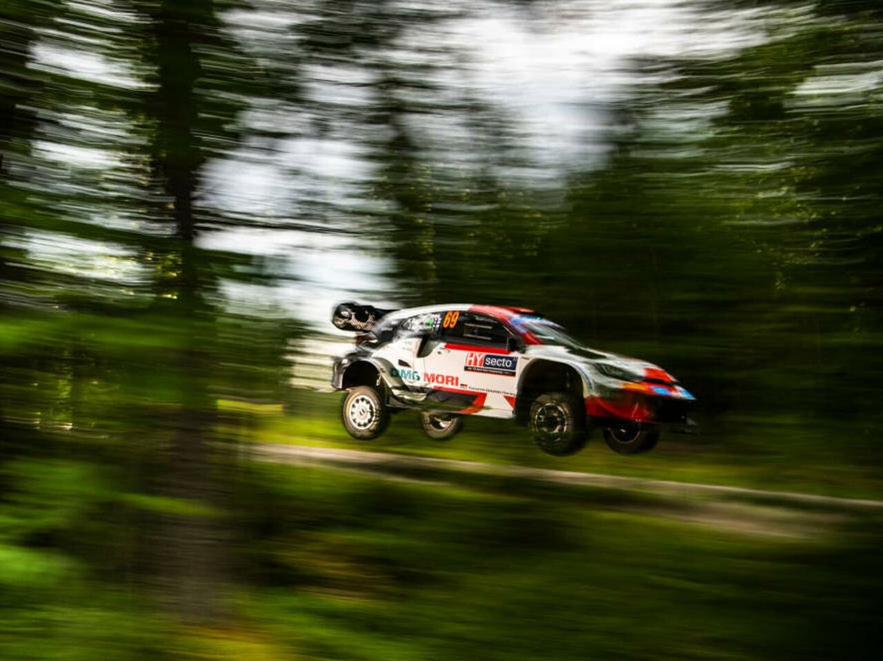 2023年WRC第8戦開幕、超高速グラベル・ラリーではやはりトヨタのロバンペラに注目【ラリー・エストニア プレビュー】