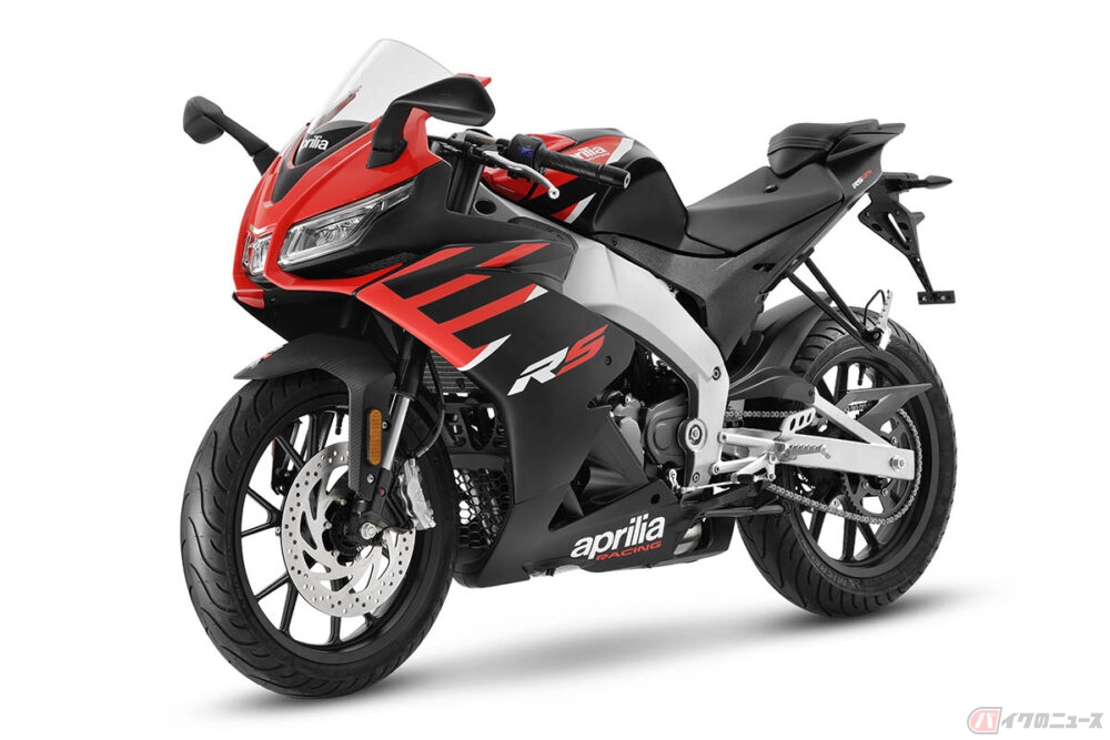 アプリリアの原付二種スポーツ Rs125 Tuono125 新型登場 エンジンや電子制御を改良しモデルチェンジ バイクのニュース 自動車情報サイト 新車 中古車 Carview