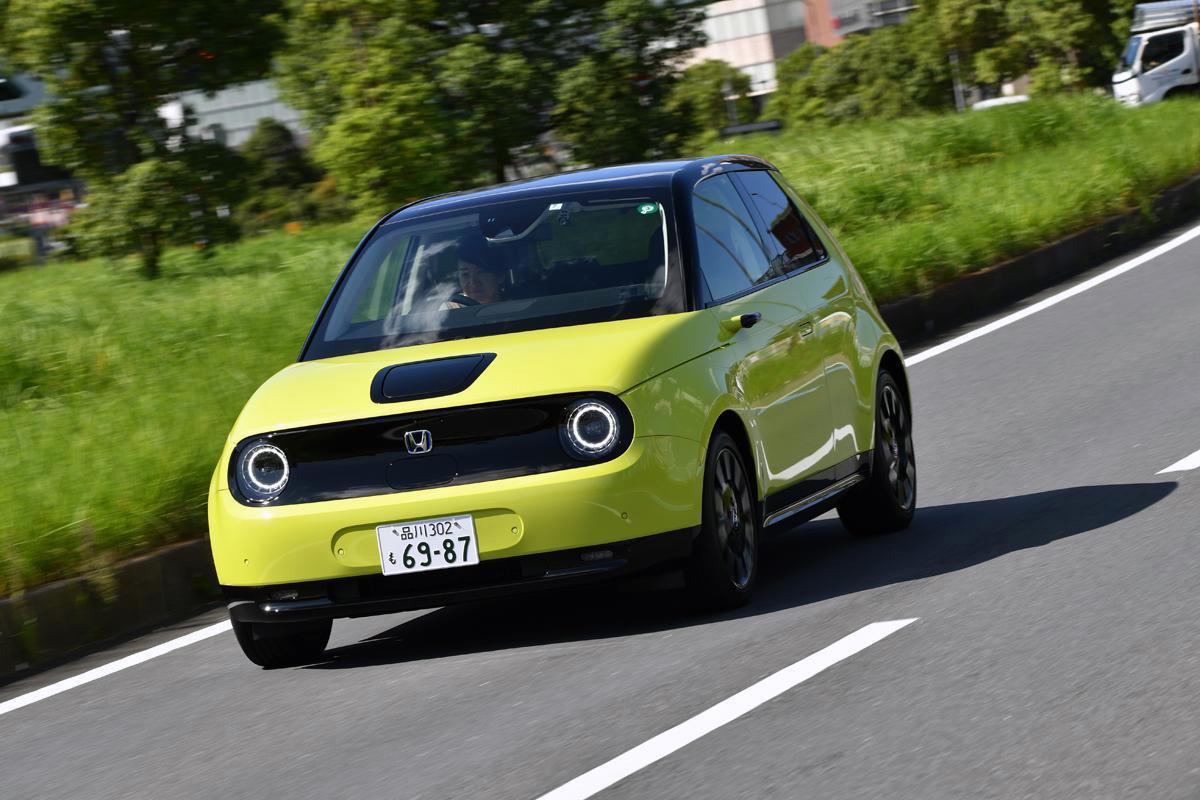 昔っぽいのに古くさくない不思議 レトロデザインで成功したクルマ４選 Web Cartop 自動車情報サイト 新車 中古車 Carview
