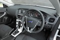 ボルボV40、オシャレでお得な2台の限定車