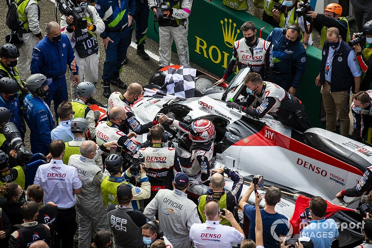 TOYOTA GAZOO Racing、ル・マン3連覇を記念してオンラインイベント開催。中嶋一貴らドライバー陣が出演