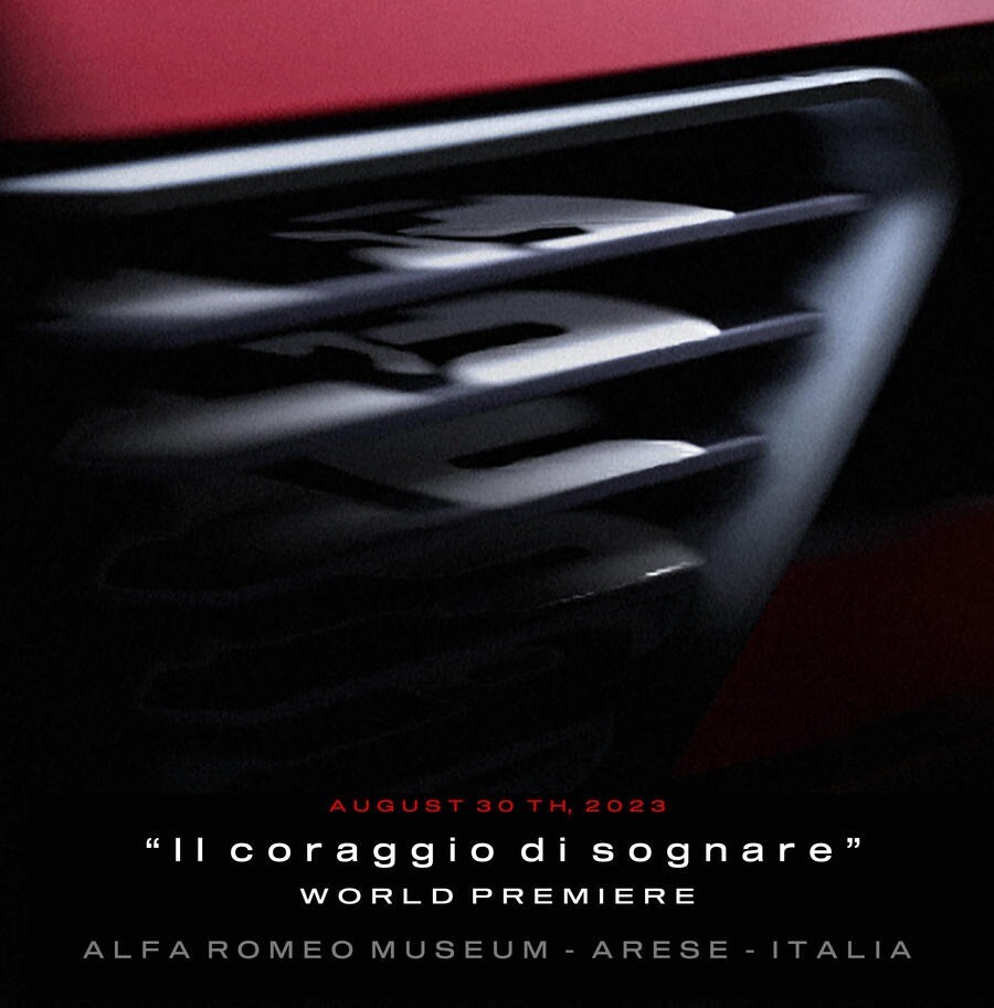 アルファ・ロメオ、新型V6スーパーカー「33」　8月30日公開か　限定モデルの価格帯、性能は