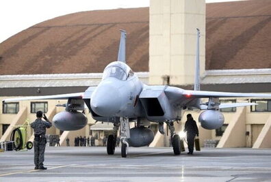 日英の「主力戦闘機」が上空で並んだ！ 空自「史上初の長距離飛行」で珍しい光景が実現