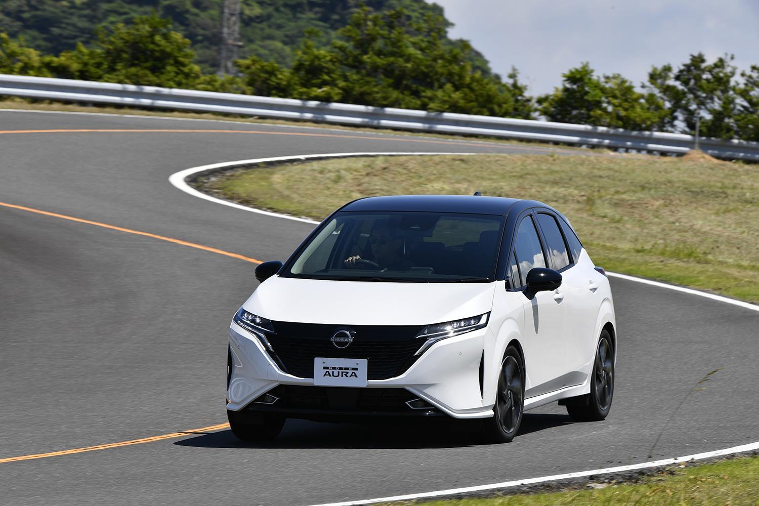 過去には 失敗だらけ の小さな高級車 ノートオーラがもつ 壁 を 打ち破れる 可能性 Web Cartop 自動車情報サイト 新車 中古車 Carview