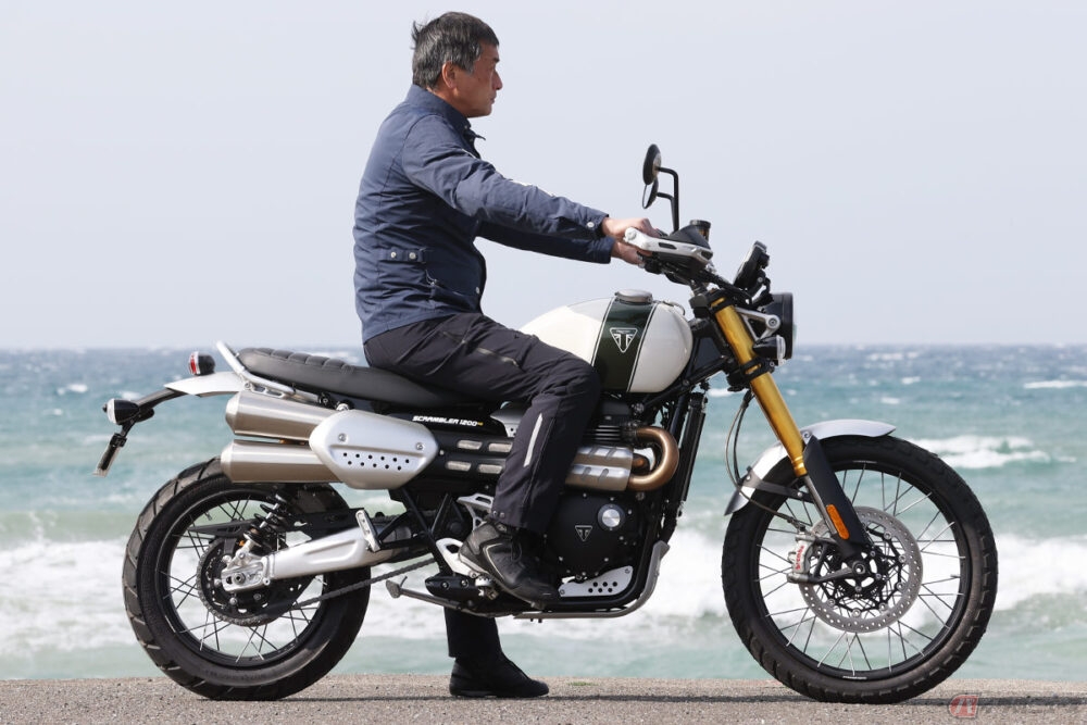 トライアンフ スクランブラー1200XE.XC用 社外シート