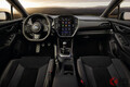 スバル新型「WRX」がSUV風に!?「黒い樹脂パーツが…」見慣れぬスタイルに賛否の声も？