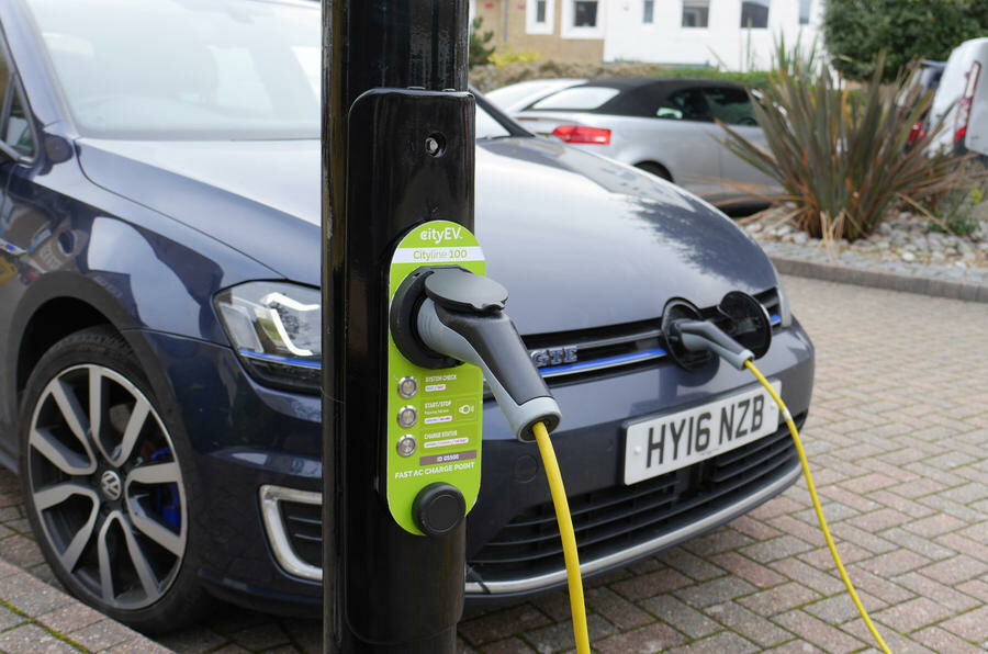 【電動モデルの恩恵】クルマのCO2排出量、前年比11.8％減　過去最高の削減率　英国自動車工業会発表