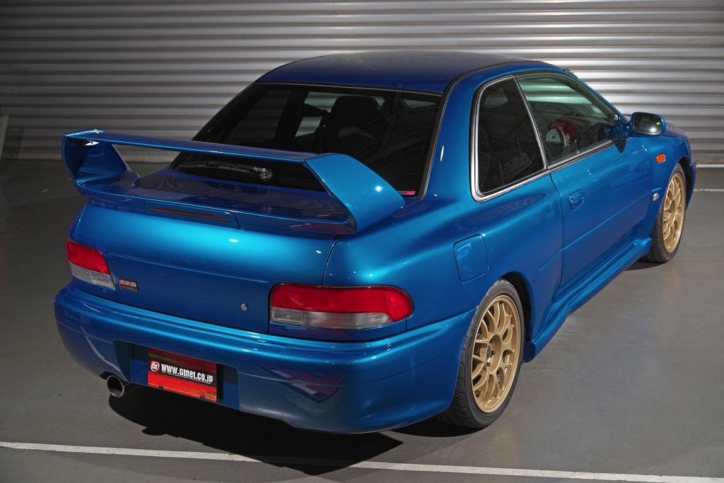伝説の限定モデル インプレッサ22b Stiバージョン の中古車相場がヤバすぎる Ej生産終了でさらなる高騰は確実 Web Option 自動車情報サイト 新車 中古車 Carview