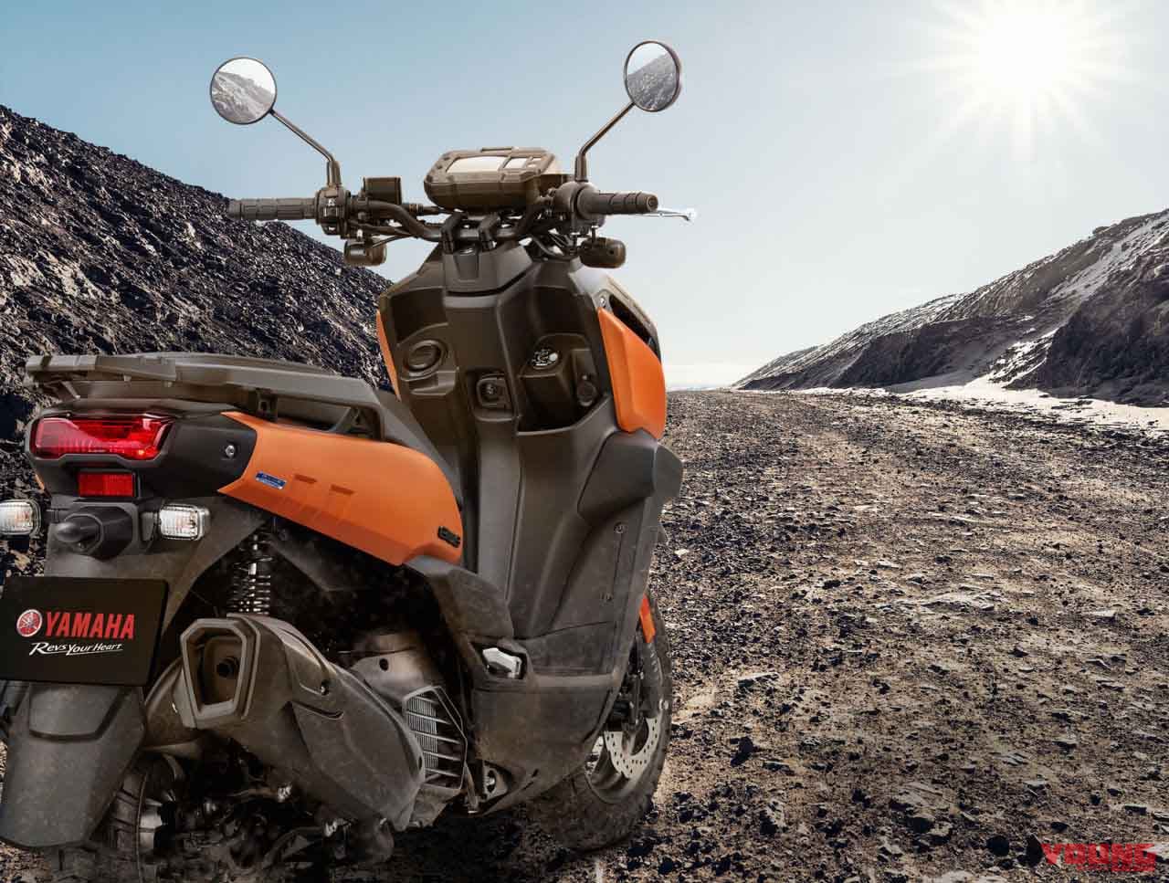 ヤマハのsuv 125ccスクーター Bw S 新型が登場 全面刷新で水冷vvaエンジン搭載 Webヤングマシン 自動車情報サイト 新車 中古車 Carview