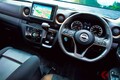 日産「新キャラバン」発表！ めちゃ伝統的な「商用バンの皇帝」が進化した！ キリッと精悍な“黒すぎデザイン”採用した「ブラックエディション」がスゴイ！