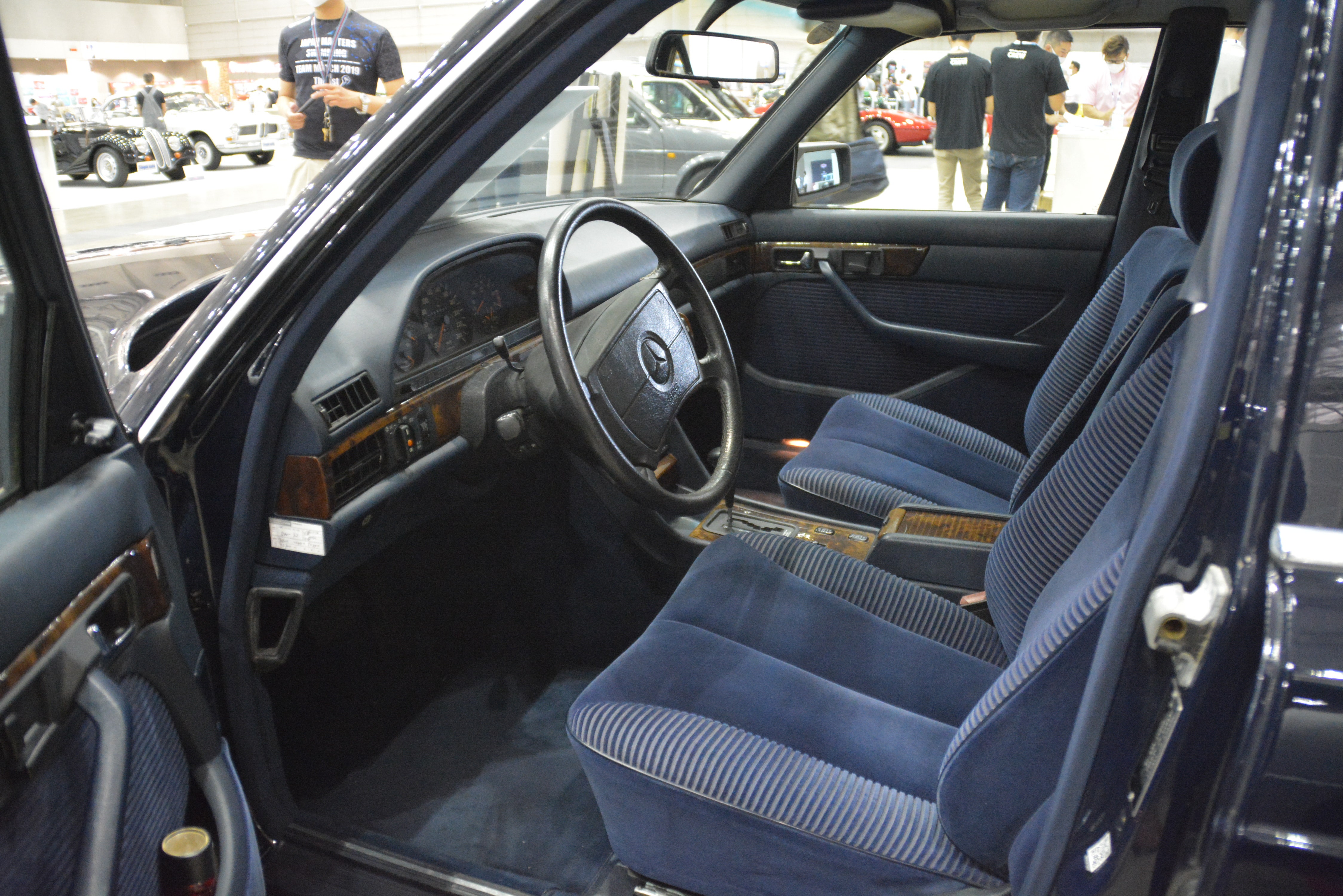 560slが1100万円 バブル期のメルセデスが値上がり中 ヤナセが手がける極上の中古車とは Gq Japan 自動車情報サイト 新車 中古車 Carview