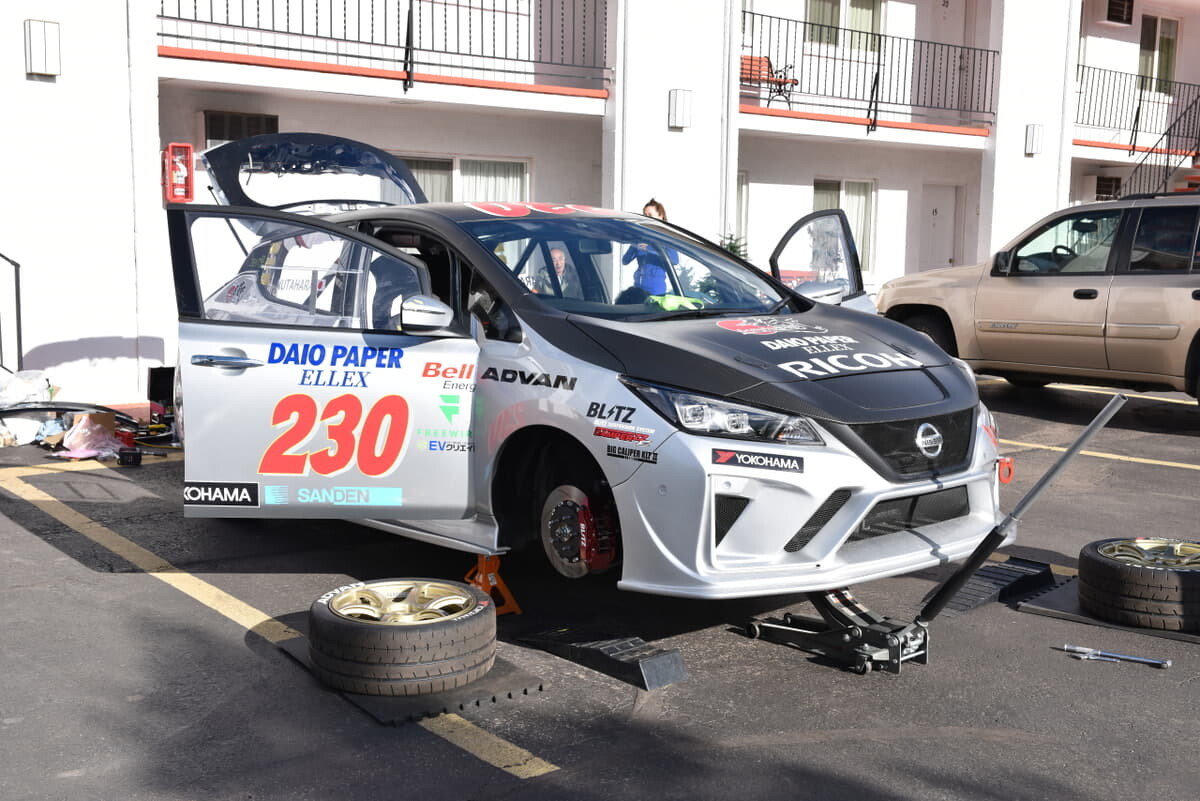 日産リーフが超過酷なヒルクライムレースに参戦！ドライバーは全日本ラリーの奴田原選手