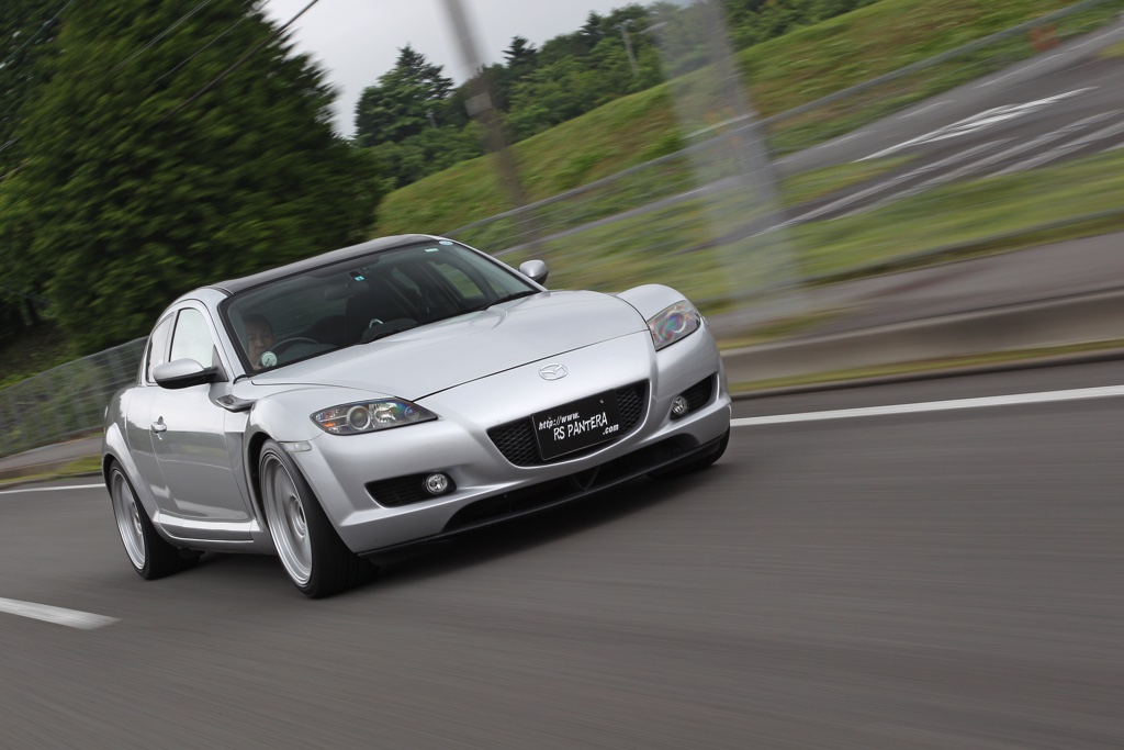 Rx 7と同等の速さと日常性を手にしたrx 8 Gtスーパーチャージャーで変わる世界 Web Option 自動車情報サイト 新車 中古車 Carview