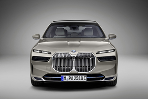 X5MとかSUVにも存在するのに１～８の間でひとつだけ「Ｍ」がない！　BMWに「M7」が存在しない理由