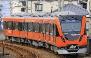 伊予鉄が「流線形の新型車両」追加導入！ 「元京王線」車両は順次置き換え