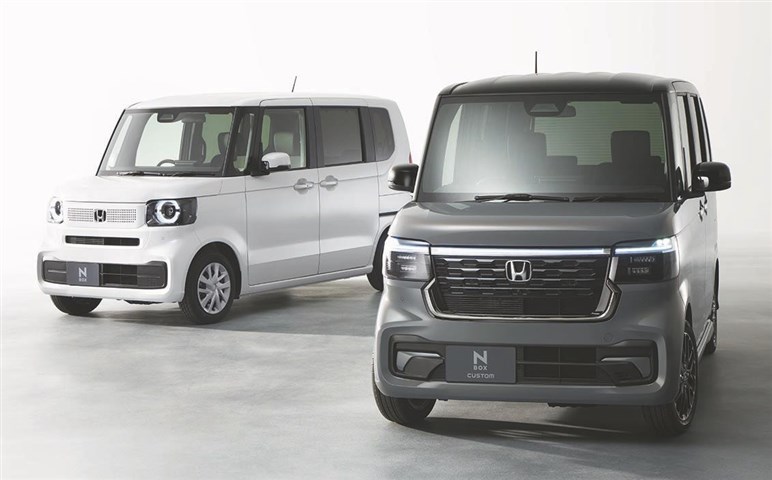 【悩ましい】軽自動車とコンパクトカーどっちが良い問題。「N-BOX」と「ルーミー」で維持費を比べてみると…？