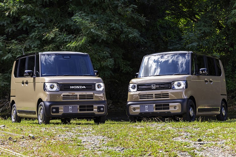 【悩ましい】軽自動車とコンパクトカーどっちが良い問題。「N-BOX」と「ルーミー」で維持費を比べてみると…？