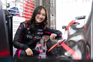 オートスポーツが人生を変えた!? 二足のわらじでレースの魅力を発信する異色のレーサー【KYOJOインタビューVol.8／池島実紅】