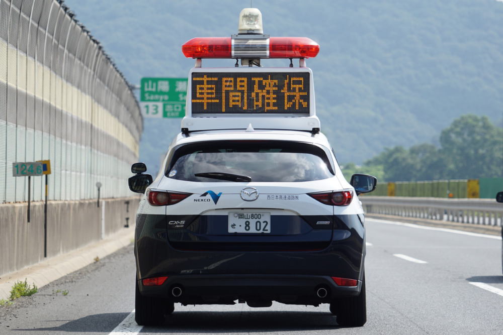 帰省時 要注意 警察も気づき始めた あおり運転 真の要因 車両通行帯違反 激増 Autocar Japan 自動車情報サイト 新車 中古車 Carview
