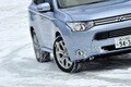 アウトランダーPHEVの次世代4WDで氷上走行