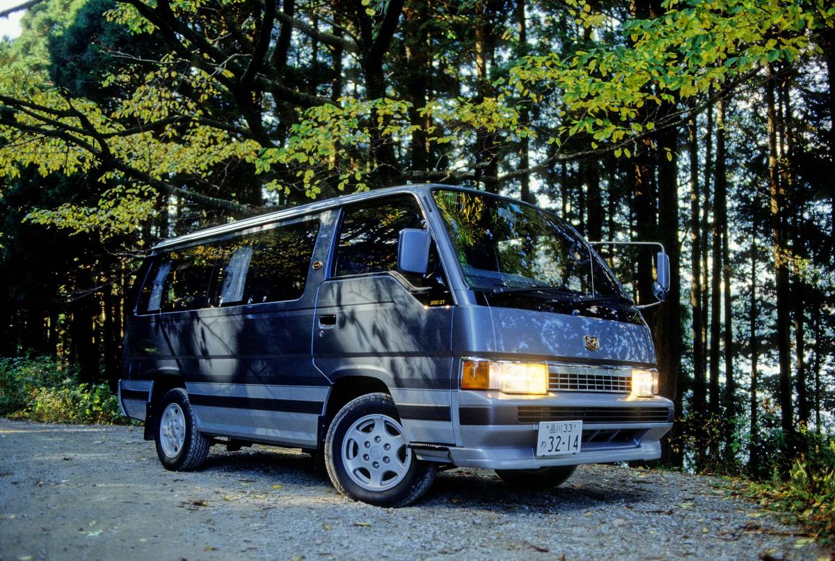 高級ミニバンの元祖 走り系ワンボックスの日産キャラバン ホーミーとは Web Cartop 自動車情報サイト 新車 中古車 Carview
