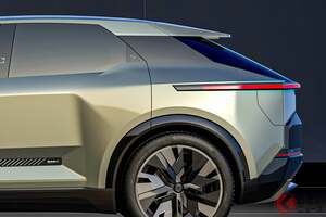 トヨタの最新型「カクカクSUV」！ 全長4.8m級ボディ＆斬新「外向けディスプレイ」採用！ 横一文字テールライトもイイ「FT-3e」コンセプトとは