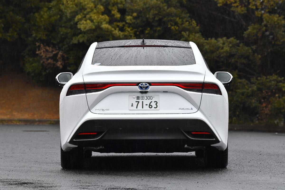 試乗 新型miraiは完成度の高い 高級車 Fcv だから を言い訳にしない圧倒的な実力とは Web Cartop 自動車情報サイト 新車 中古車 Carview