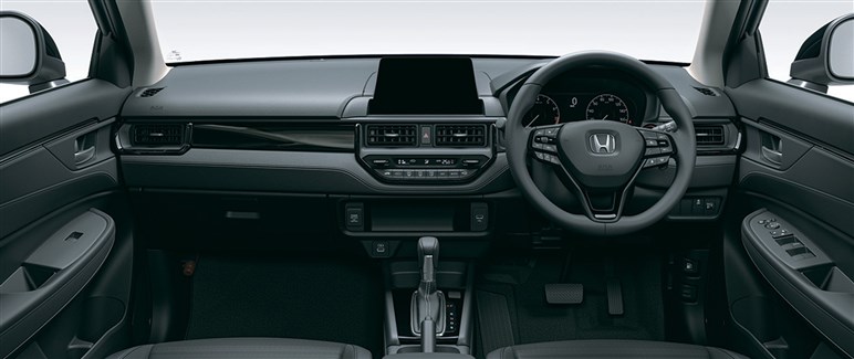 【実際どうなの？】「WR-V」オーナーのガチな本音…コスパは魅力的。でもやっぱり“割り切り”が必要！