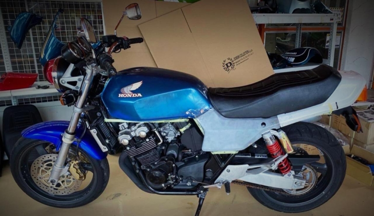 CBXフルキット来年発売！今が買い時cb400sf nc31