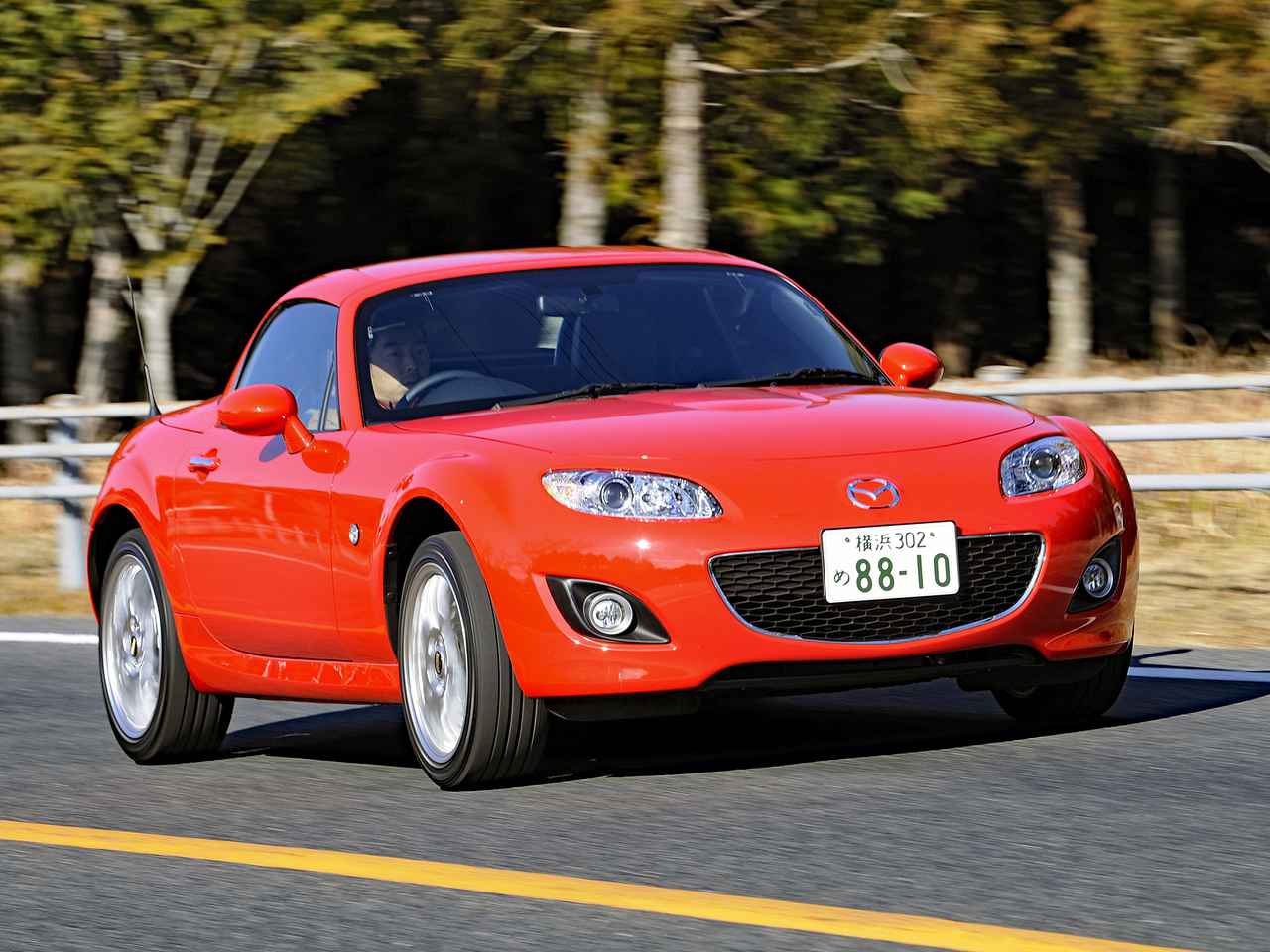 10年ひと昔の国産車 08 マツダ ロードスターはマイチェンでサウンドとエンジンフィールのハーモニーが絶妙になった Webモーターマガジン 自動車情報サイト 新車 中古車 Carview