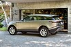 美しきSUV「ヴェラール」に試乗。インパクトをもたらす4つの理由とは？