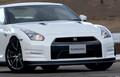 日産GT-Rは中古車市場でも世界最高峰スポーツカーか!?　