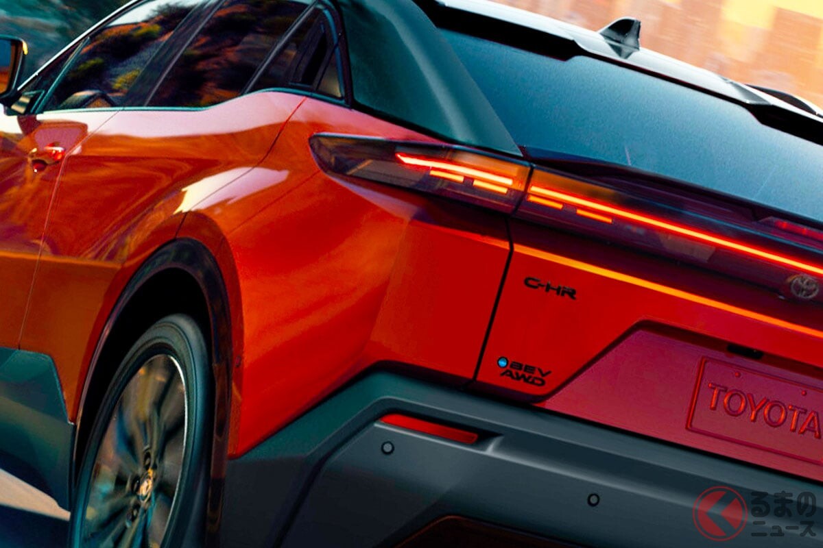 トヨタ「新型C-HR」に反響多数！ 「超パワフルでスゴイ！」など大注目の声！ 338馬力を発生する「スポーティSUV」米モデルに寄せられた声とは