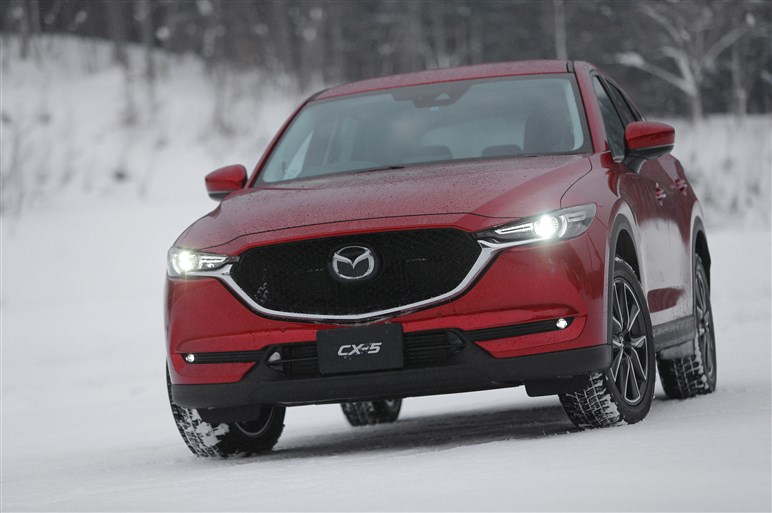 新型CX-5に雪上試乗。「GVC」と「i-アクティブAWD」の効果を体感した