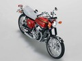 カスタムパーツを新規金型で再現した旧車プラモデル「CB400FOUR＆CB750 FOUR」がアオシマから登場！