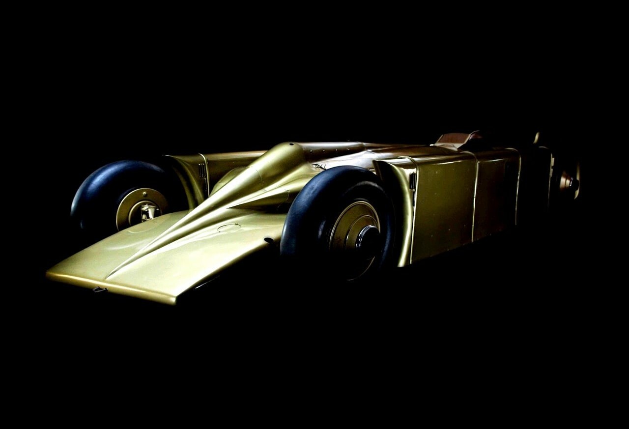 速度記録車「ゴールデンアロー」がARで蘇る！ 英国のミュージアムが挑む2年間の大プロジェクト