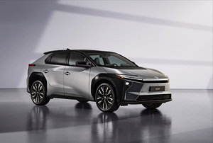 トヨタはEV「も」本気！　ランクルやハイラックスも含めて新型EVが続々登場する!!