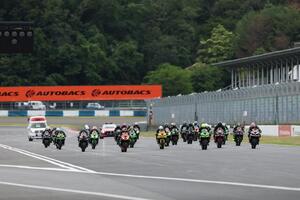 【カワサキ】Ninja ZX-25R のワンメイクレース「2025 Ninja Team Green Cup 第2戦 岡山国際サーキット」の開催レポートを公開