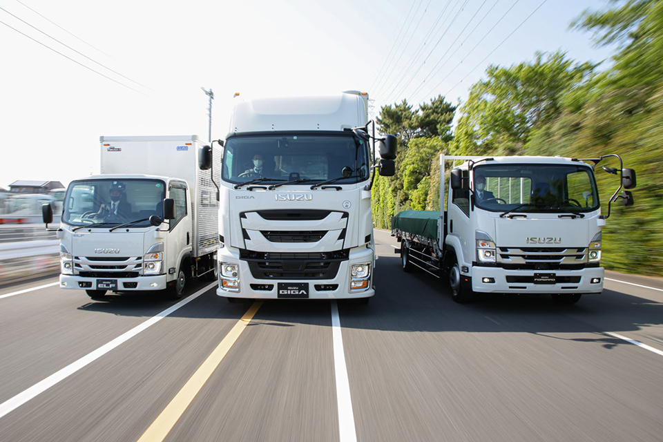 グッバイ ディーゼル トラックメーカー4社にディーゼルエンジンの 行く末 を聞いてみました ベストカーweb 自動車情報サイト 新車 中古車 Carview