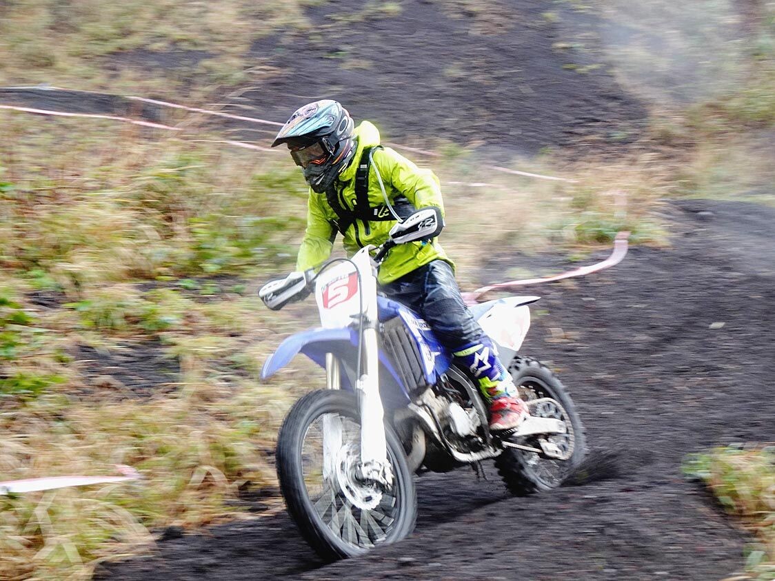 三宅村と三宅島スポーツ振興会、バイクエンデューロレースと親子キャンプの開催中止　コロナ感染対応難しく